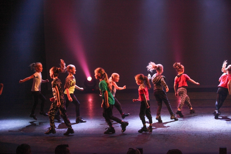 Streetdance 1C 064.jpg